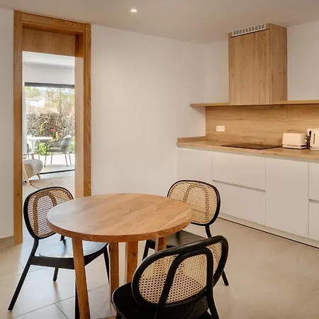 Thesuites Lanzarote Shalimar ヴィラ