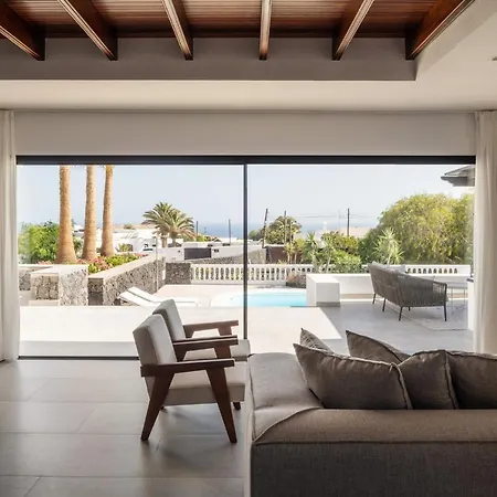 Thesuites Lanzarote Shalimar * ティアス